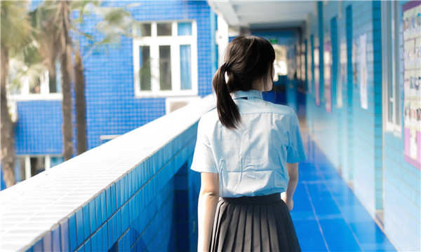 那大镇如何找到一个可以帮助我生孩子的女人？